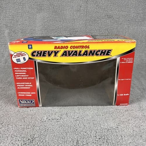 Vintage Nikko RC Chevrolet Avalanche Black Truck 1/20 Scale 200030 Radio Control - Thumbnail 2