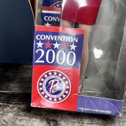Barbie 2000 Democratic National Convention DNC Delegate Brunette Mattel 29068 - Thumbnail 2