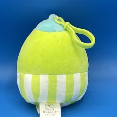 Squishmallows 5" Clip-On Hello Kitty Keroppi Holding Cupcake Plush - Thumbnail 3