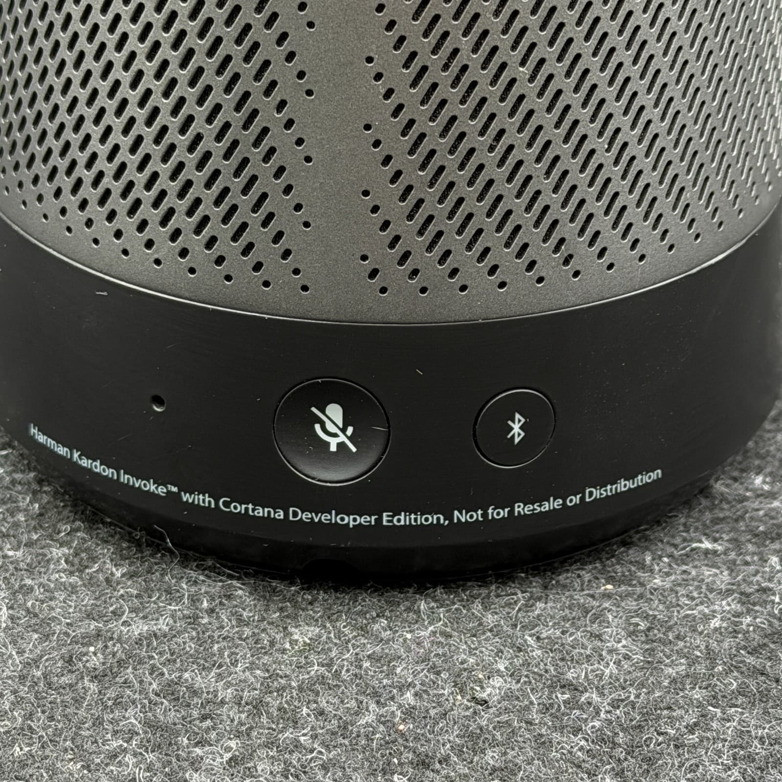 Harman Kardon Invoke Bluetooth Voice-Activated Speaker w/ Power Cable - Thumbnail 6