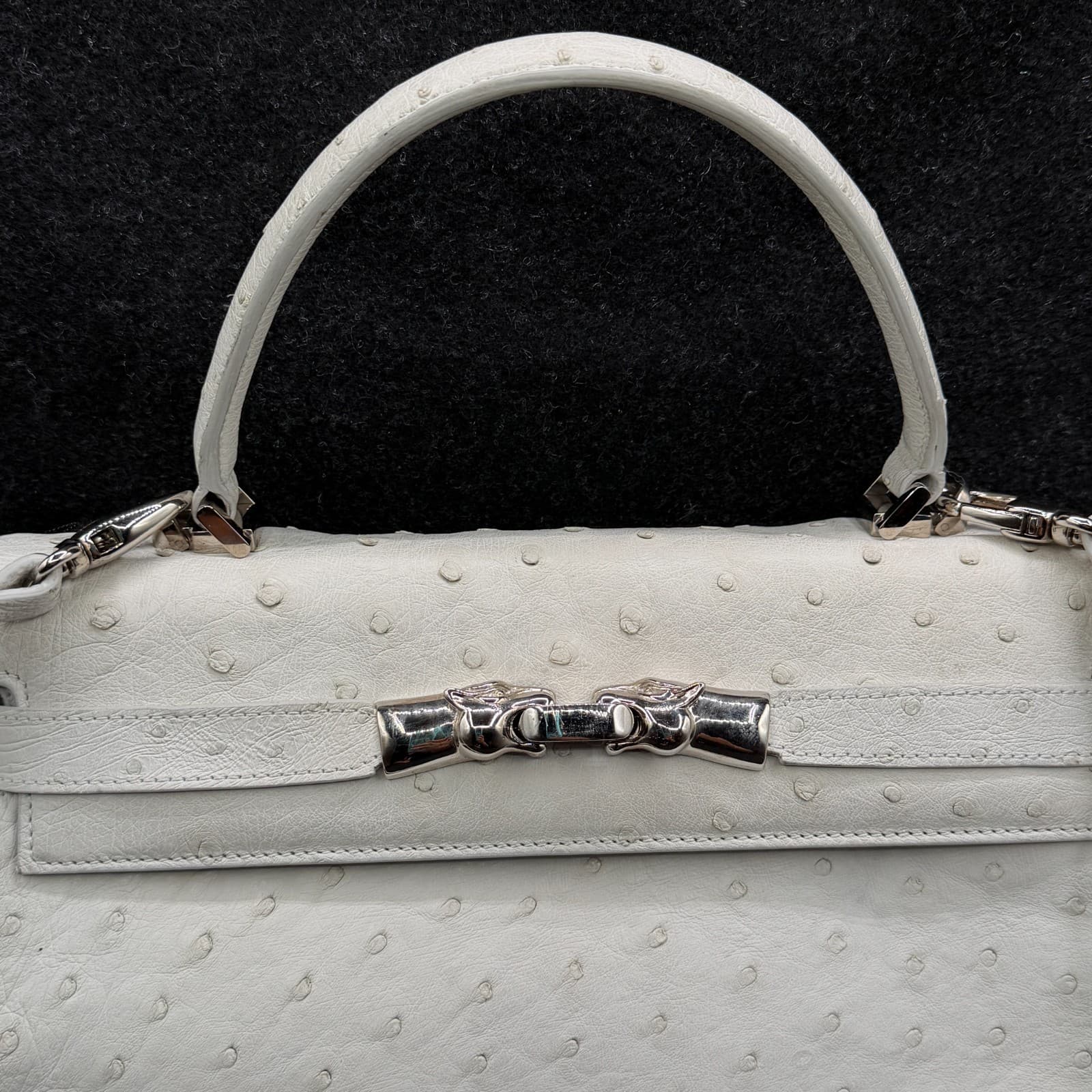 House of Borel Maiden Lane Ostrich Turn Lock The Kelly Hand Bag White - Thumbnail 3