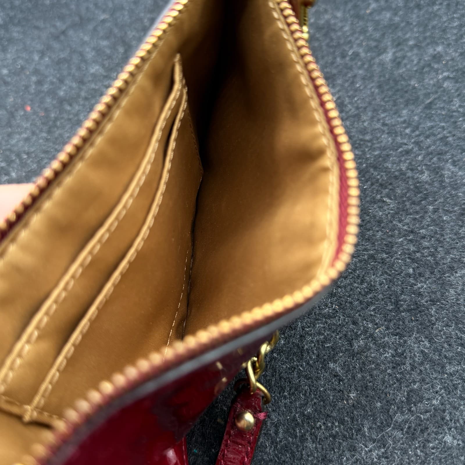 Coach 47941 Madison Crimson Patent Leather Slim Wristlet Wallet - Thumbnail 2