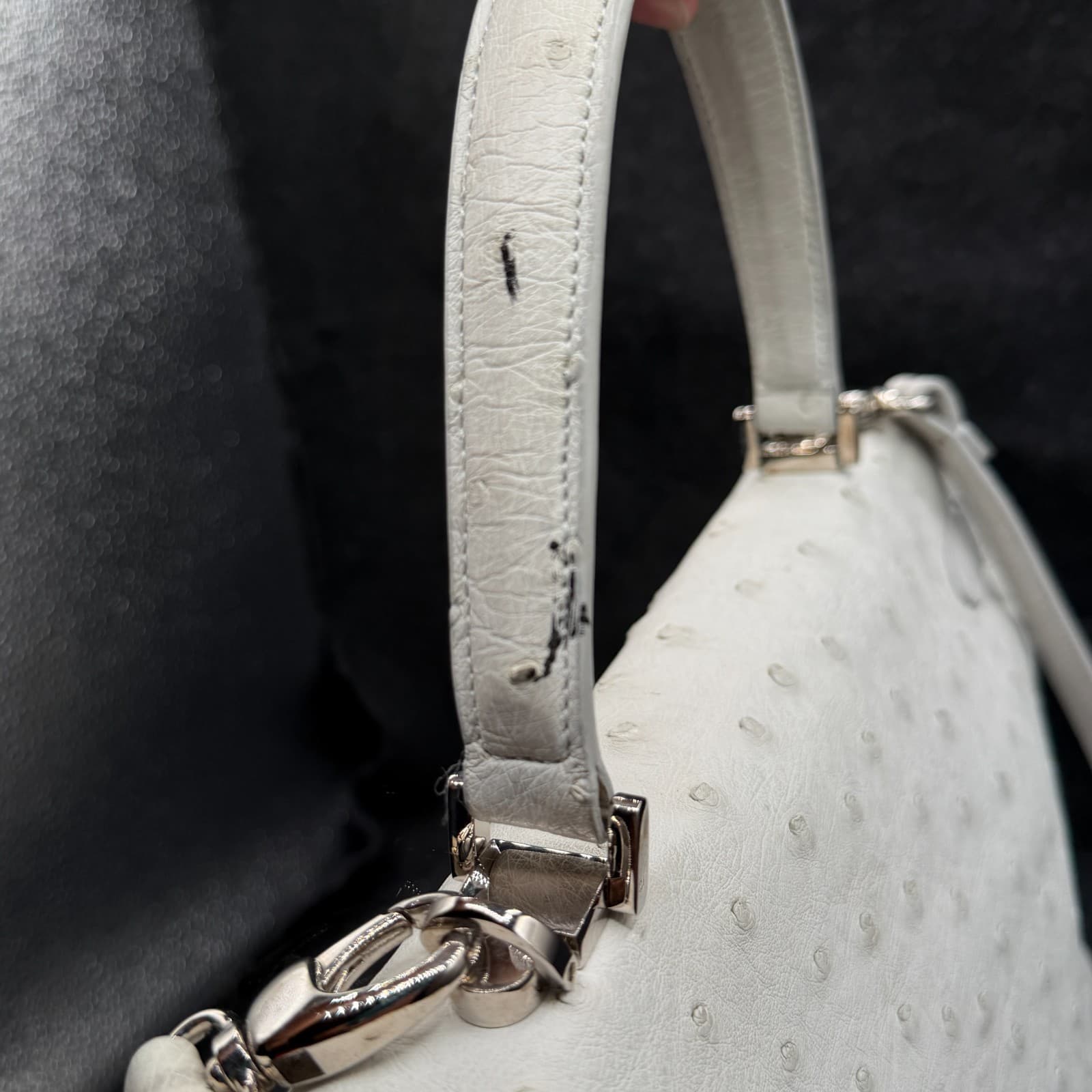 House of Borel Maiden Lane Ostrich Turn Lock The Kelly Hand Bag White - Thumbnail 11