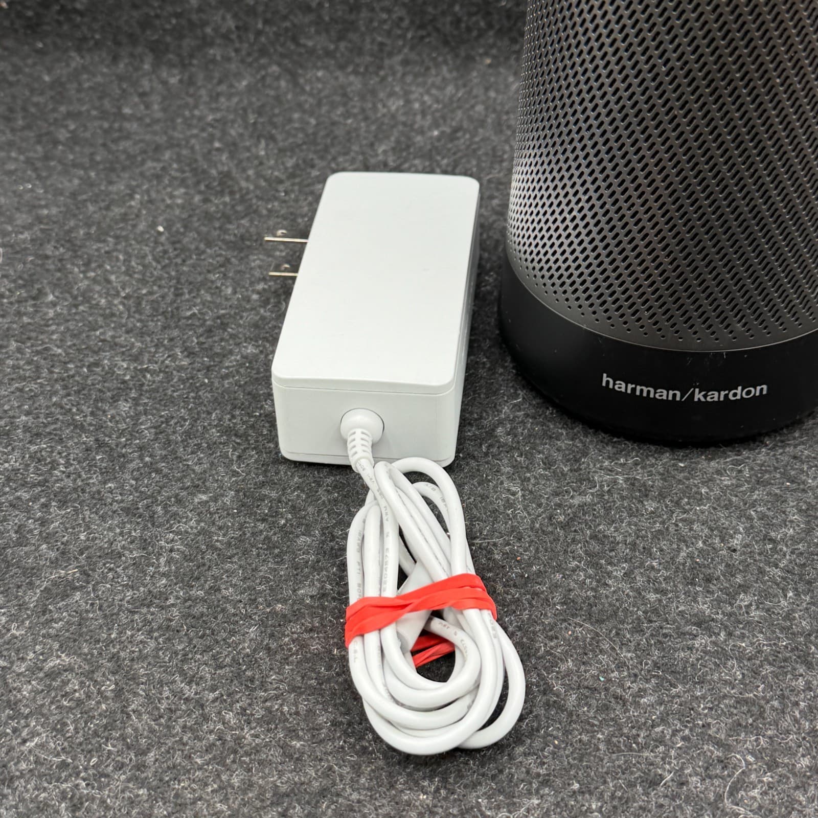 Harman Kardon Invoke Bluetooth Voice-Activated Speaker w/ Power Cable - Thumbnail 2