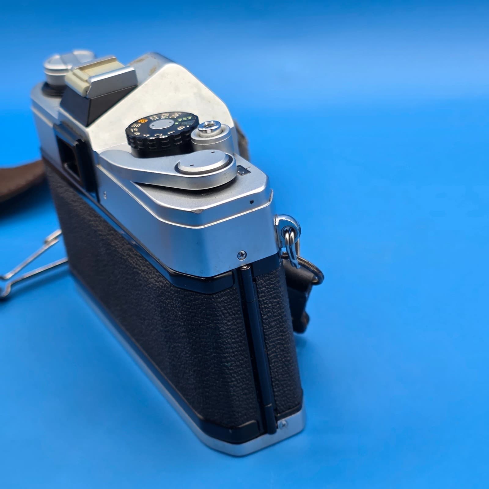 Canon TX Silver 35mm Film SLR Camera Body 709 - Thumbnail 6