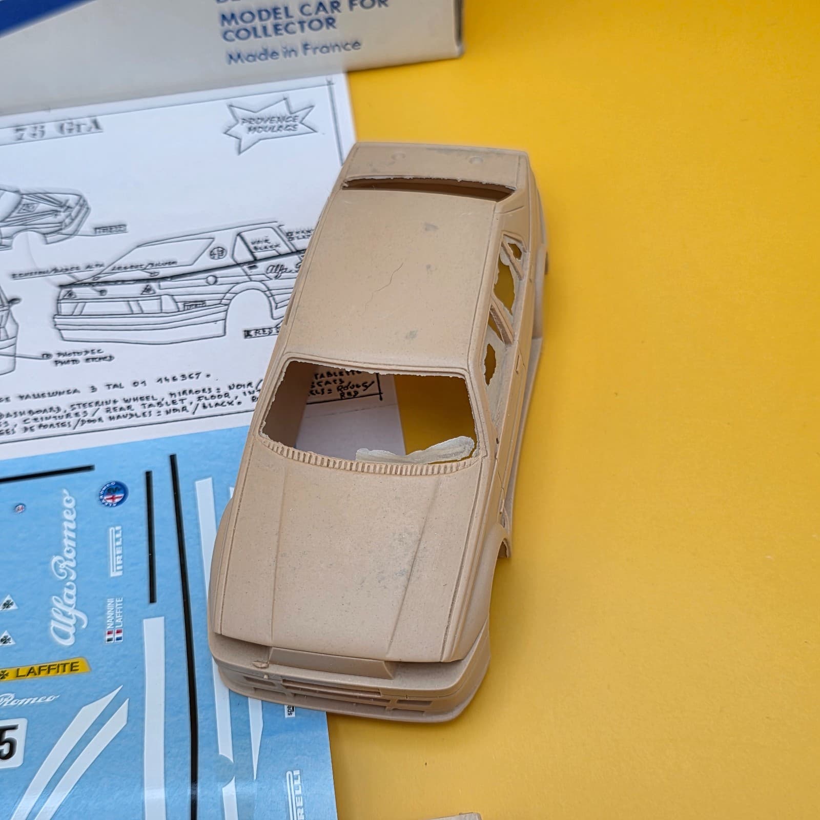 Provence Moulage 1/43 Scale Unbuilt Kit Alfa Romeo 75 Turbo Model Kit French - Thumbnail 10