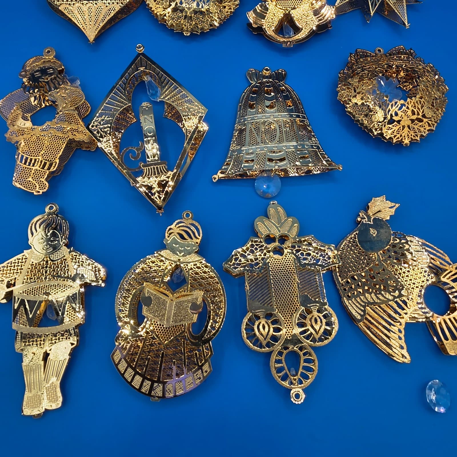 Gold and Crystal Christmas Ornament Collection Danbury Mint 26 pcs with box - Thumbnail 9