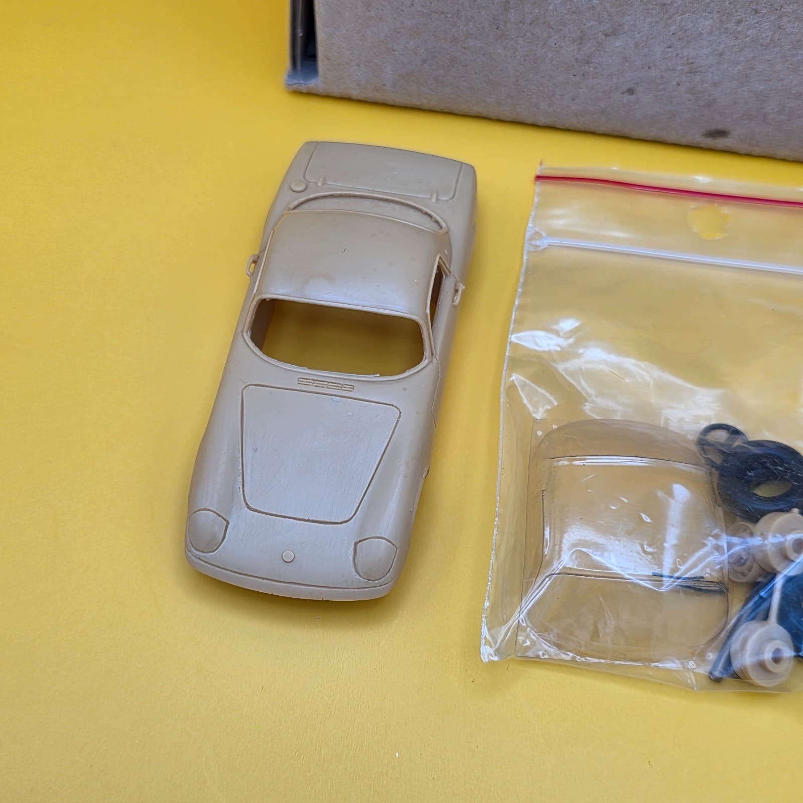 Provence Moulage 1:43 Scale Lotus Elan Coupe Model Kit French - Thumbnail 6
