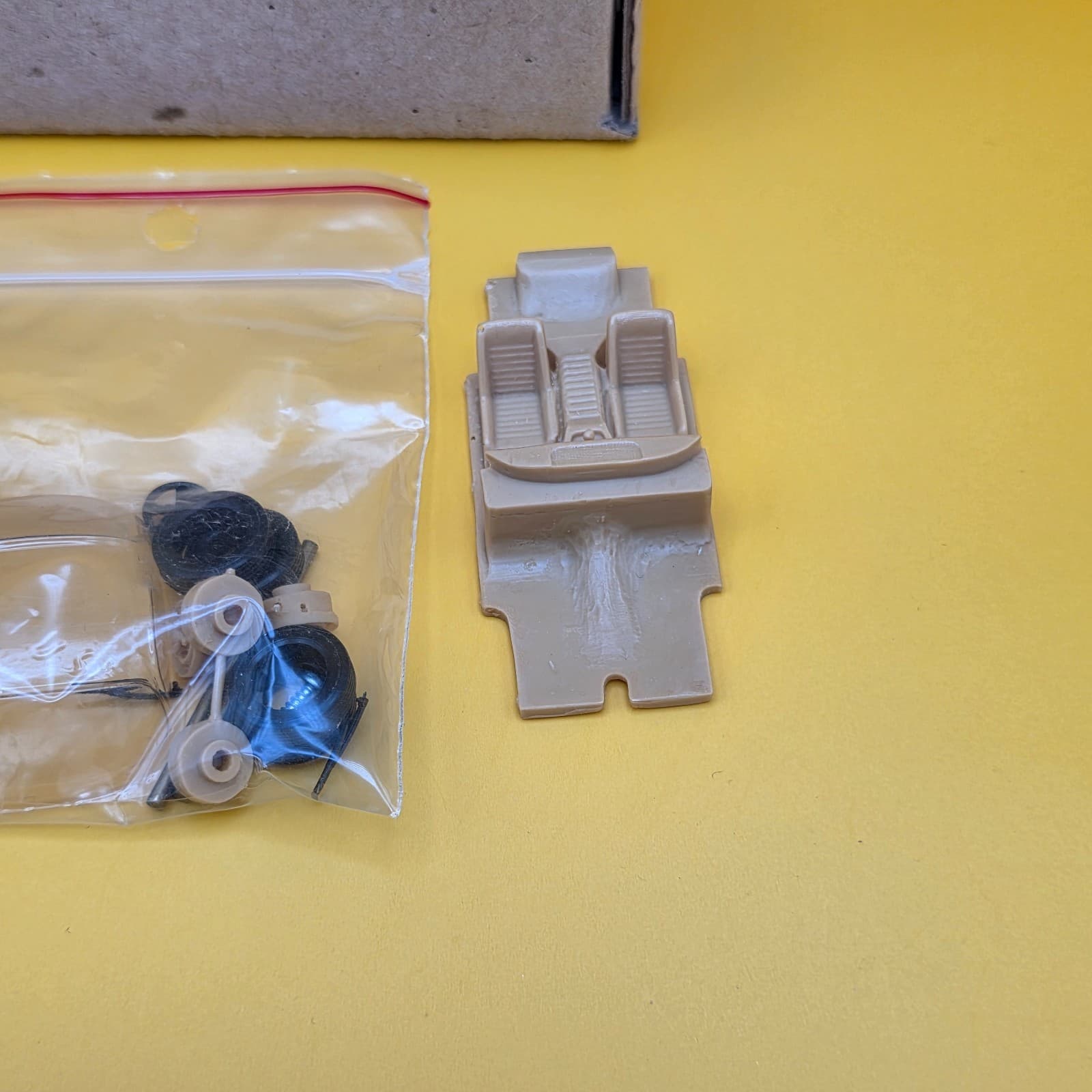 Provence Moulage 1:43 Scale Lotus Elan Coupe Model Kit French - Thumbnail 5