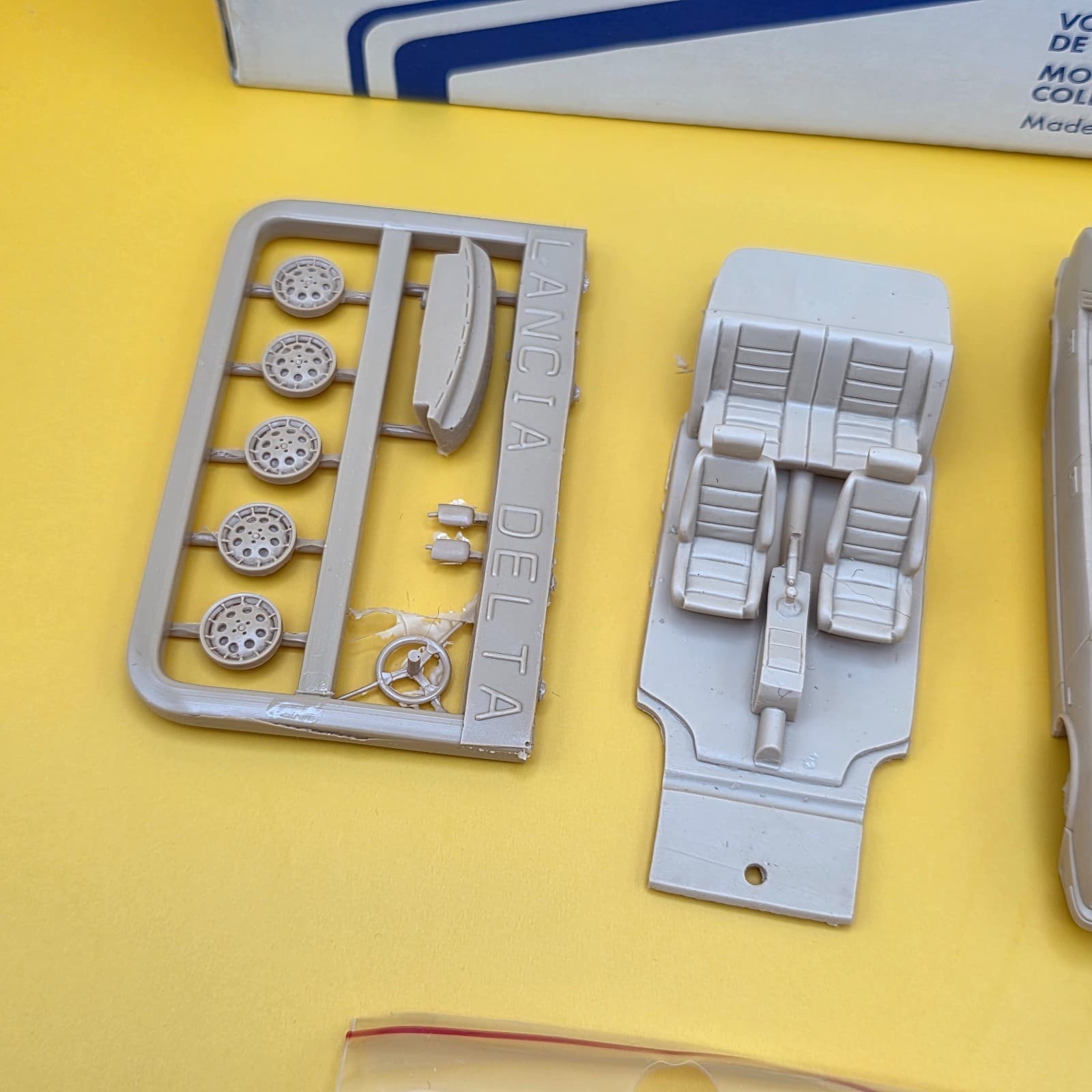 Provence Moulage 1/43 Lancia Delta HF 4WB Model Kit French - Thumbnail 9