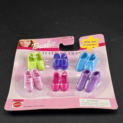 2001 Barbie Little Extras #67036 NIB Vintage Six Pair - Thumbnail 2