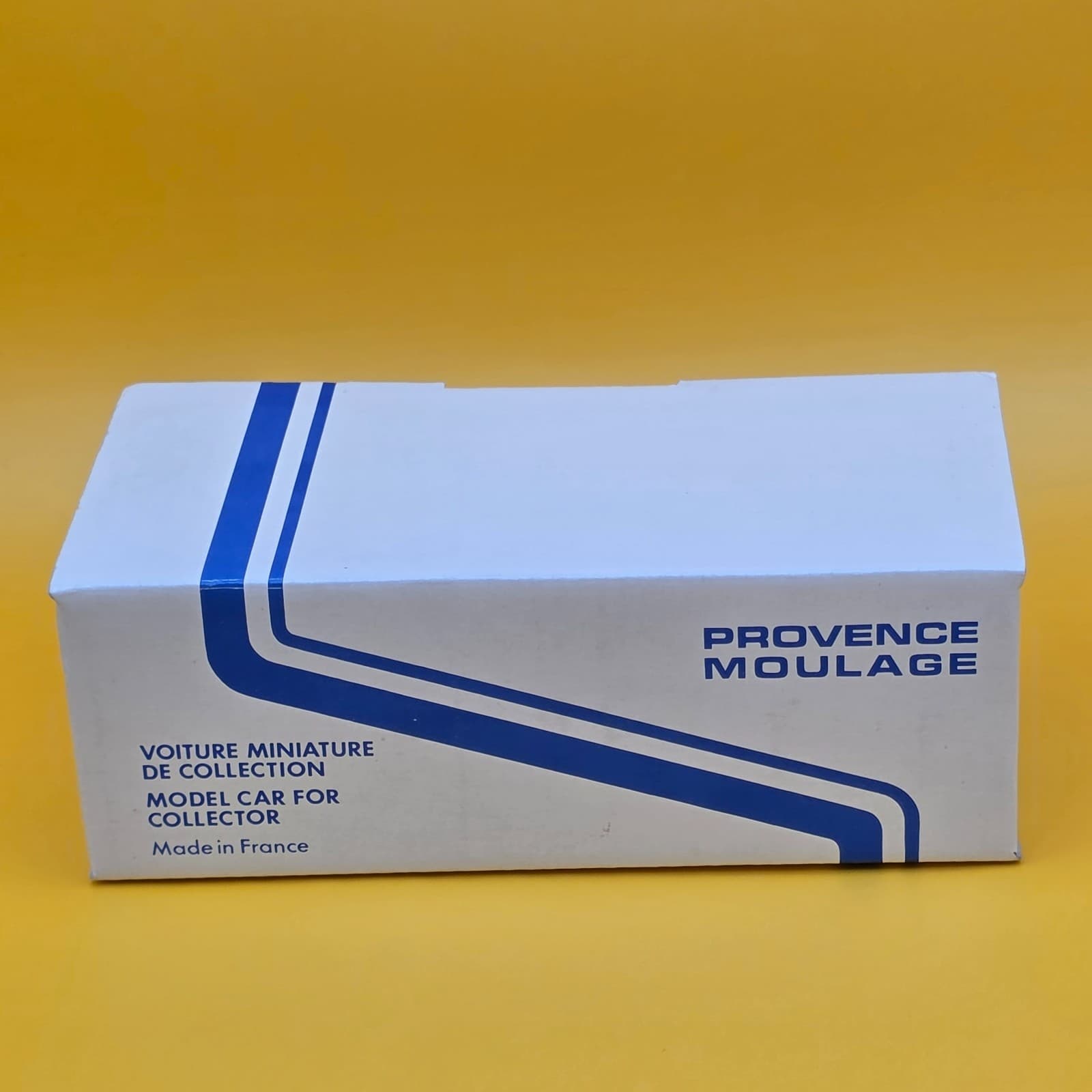 60704 Provence Moulage MRF 1/43 - Ferrari 250 GT Bertone 1964 - Thumbnail 4