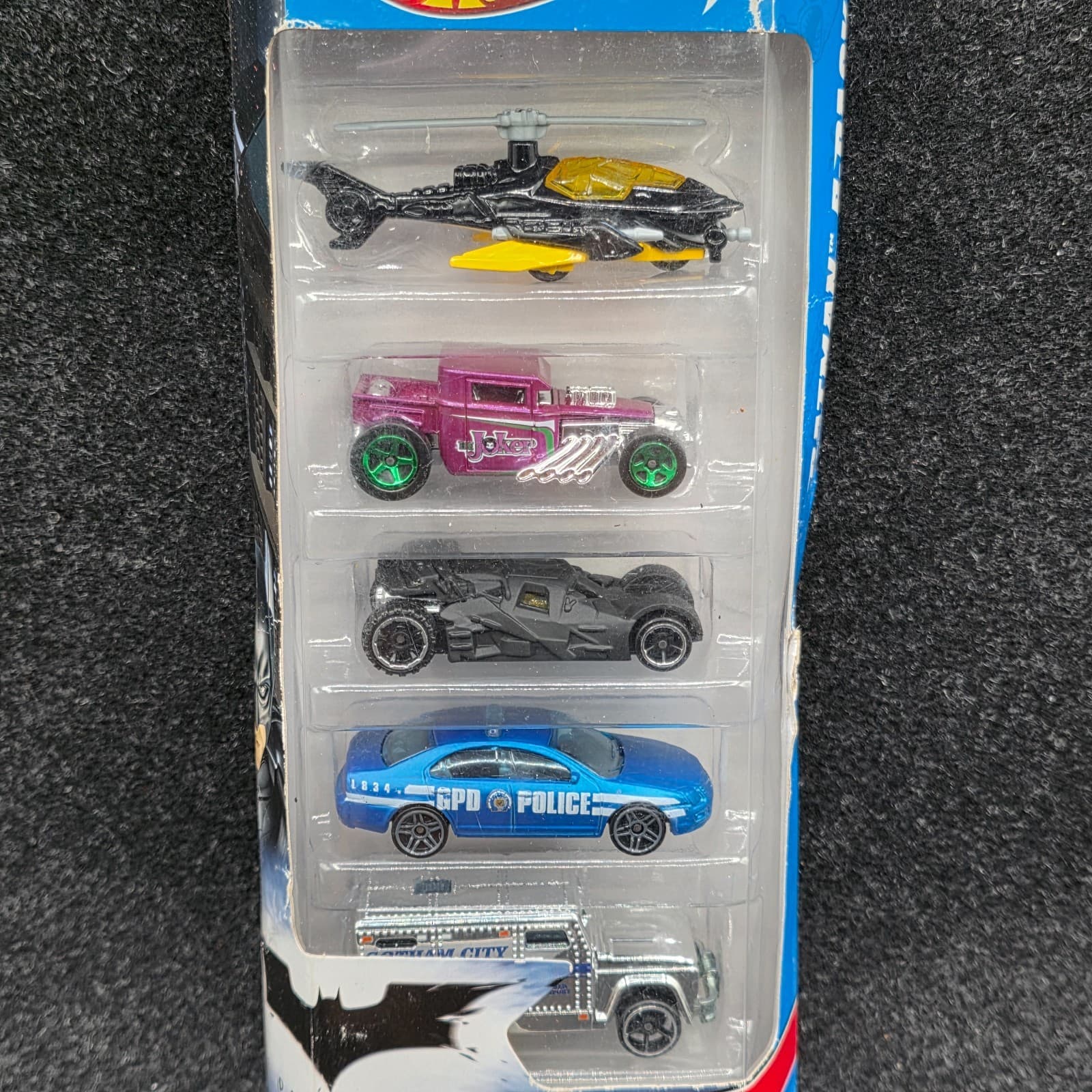 Hot Wheels The Dark Knight: Batman 5 Pack - Thumbnail 3