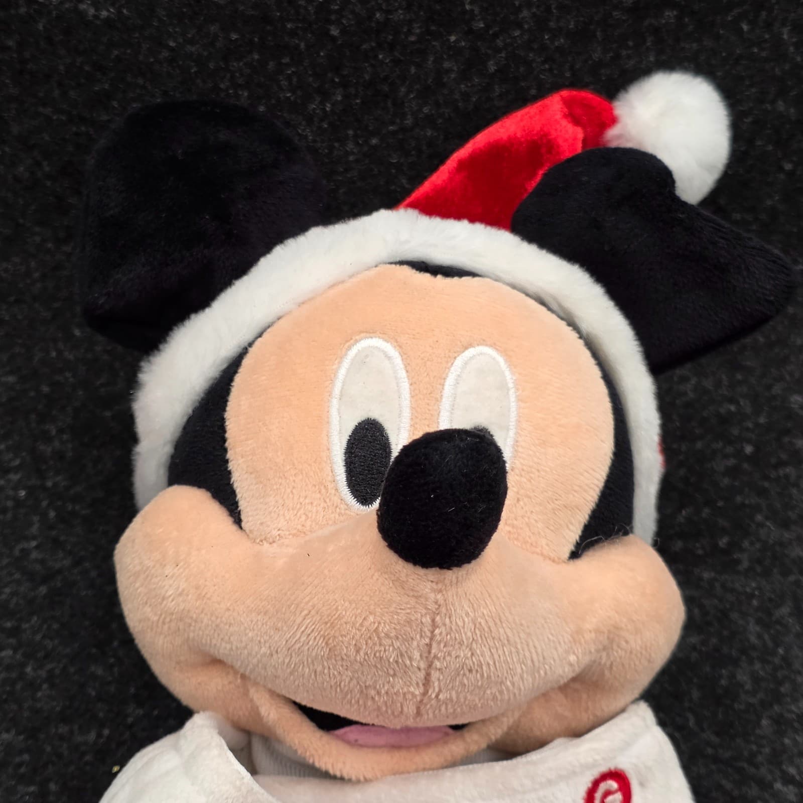 Gemmy Musical Animated Mickey Mouse 19 " Christmas Stocking 3D Plush Head Works - Thumbnail 5