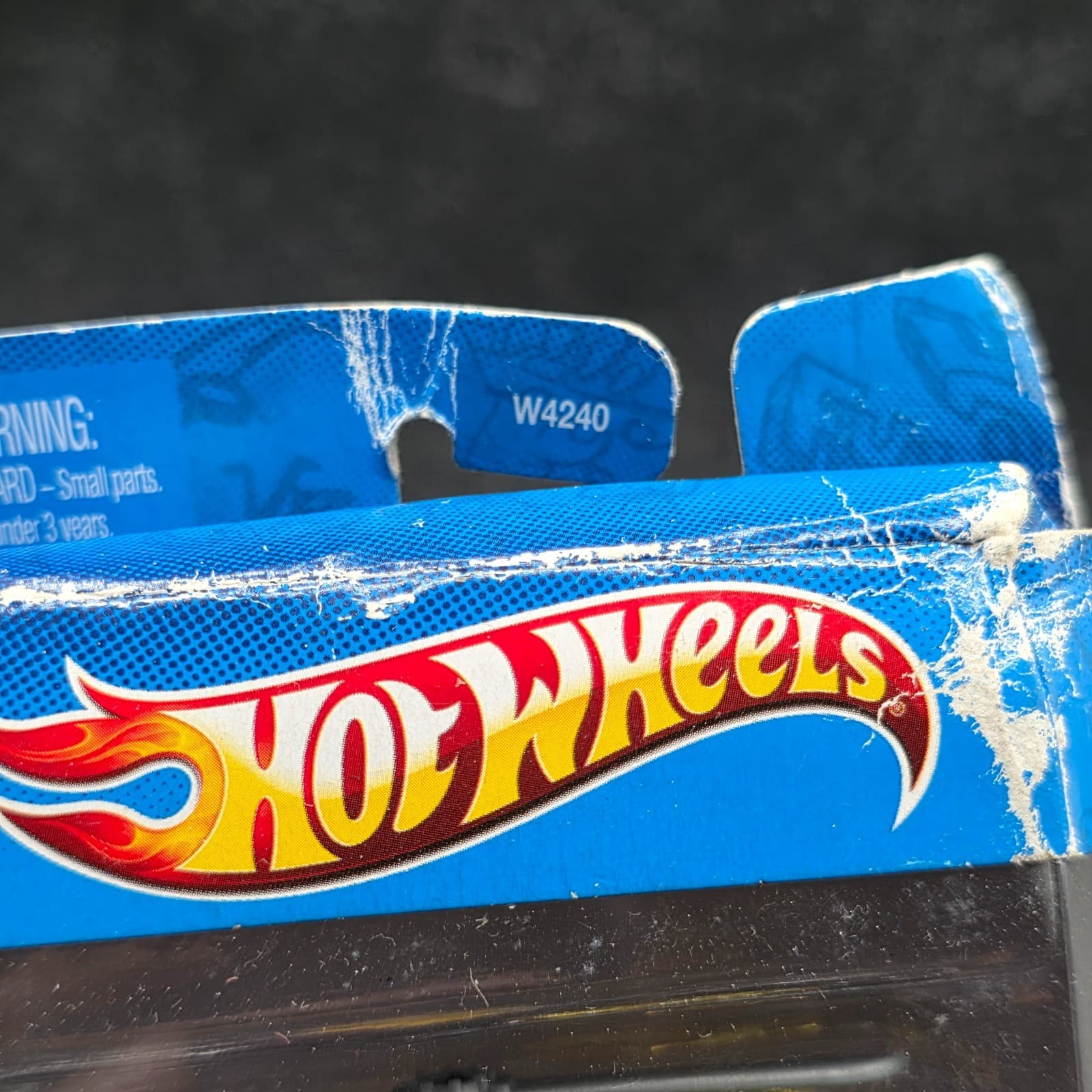 Hot Wheels The Dark Knight: Batman 5 Pack - Thumbnail 4