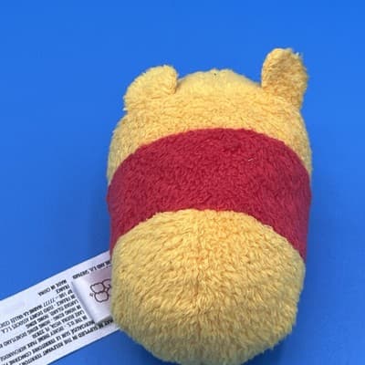 Tsum Tsum Winnie the Pooh Disney Just Play Collectable Plush 2” - Thumbnail 5