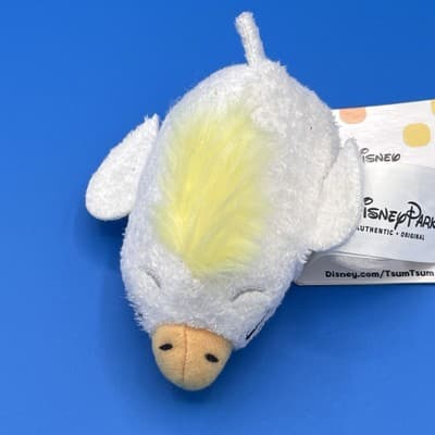 NWT Disney Parks Exclusive Adventureland Tiki Showgirl Bird Tsum Tsum Mini 3.5" - Thumbnail 6