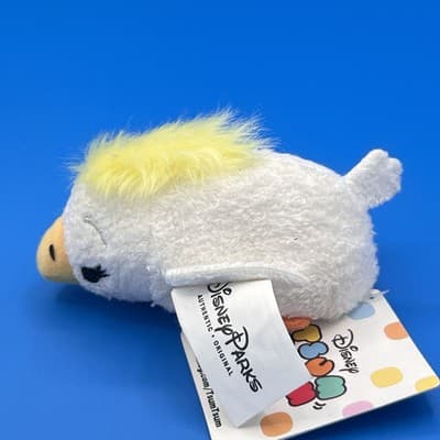 NWT Disney Parks Exclusive Adventureland Tiki Showgirl Bird Tsum Tsum Mini 3.5" - Thumbnail 5
