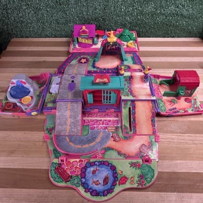 Pound Puppies Galoob Van Bus Circus Playground Fold Out Play Set Vintage 1995 - Thumbnail 9