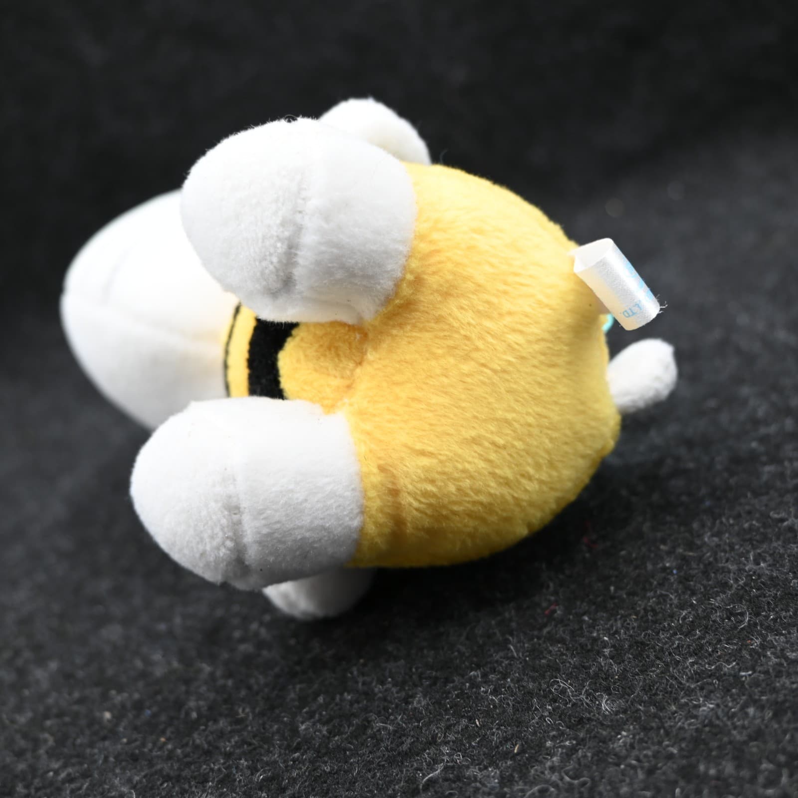 Vintage 2001 Partner Sanrio Hello Kitty Kind & Pretty Bumble Bee 6” Plush RARE - Thumbnail 8