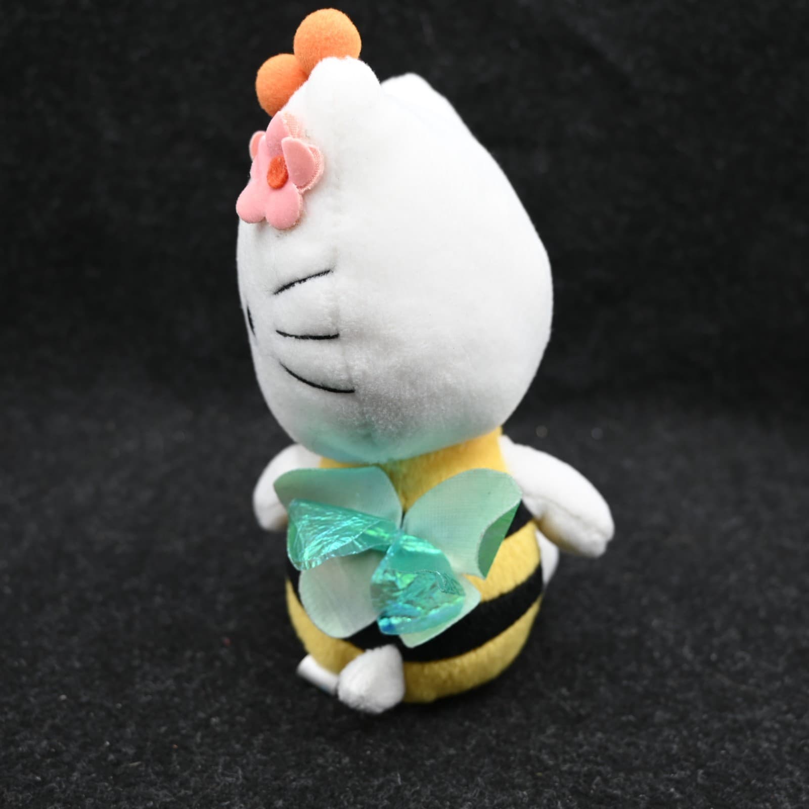 Vintage 2001 Partner Sanrio Hello Kitty Kind & Pretty Bumble Bee 6” Plush RARE - Thumbnail 4