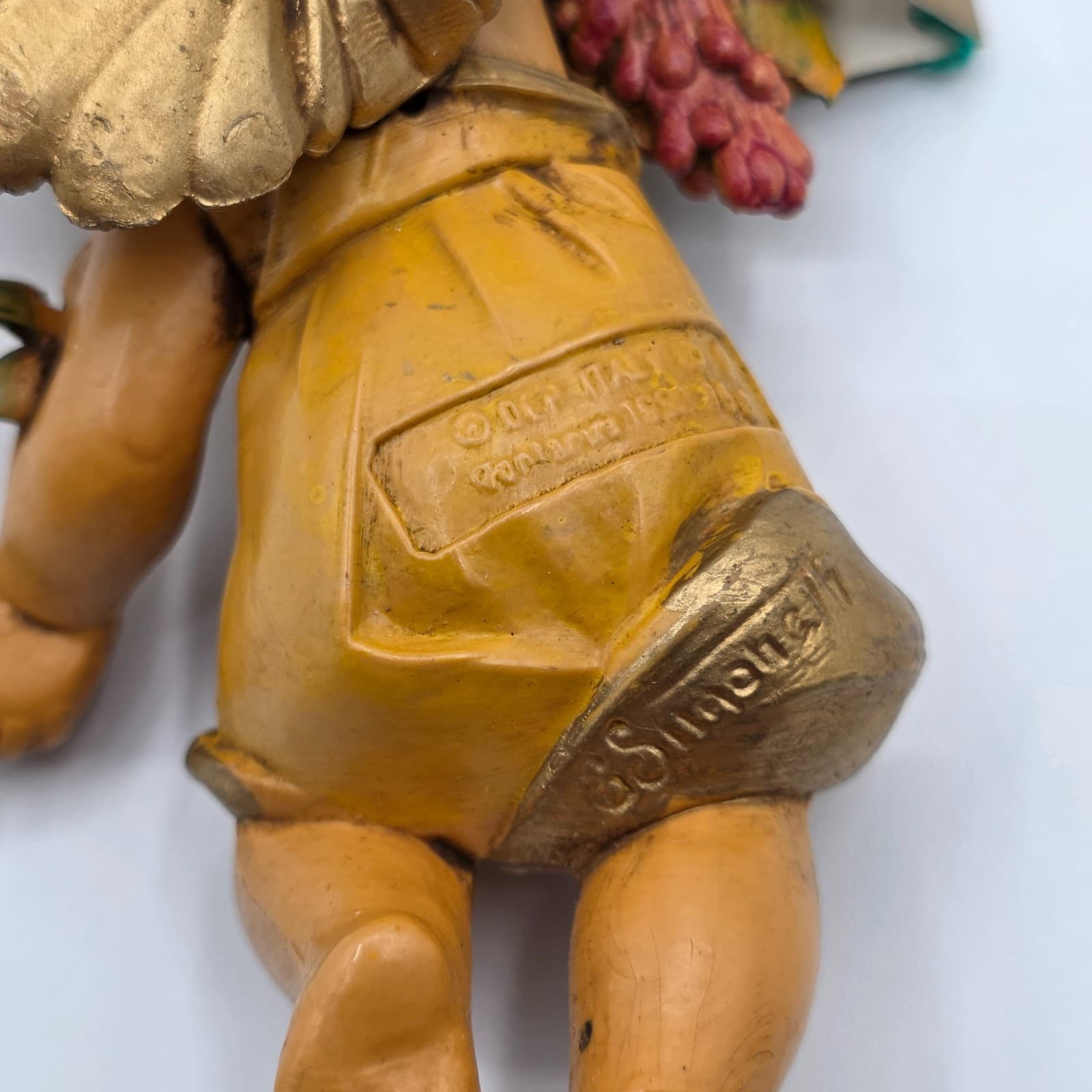 VINTAGE 1985 SIMONETTI DEPOSE ITALY FONTANINI 5.5” CHERUB ANGEL FIGURINE w FRUIT - Thumbnail 5