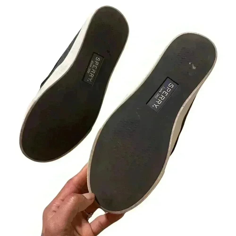 Black Seaside Emboss Weave Slip On Leather Sneakers || Sperry || Size US 6.5