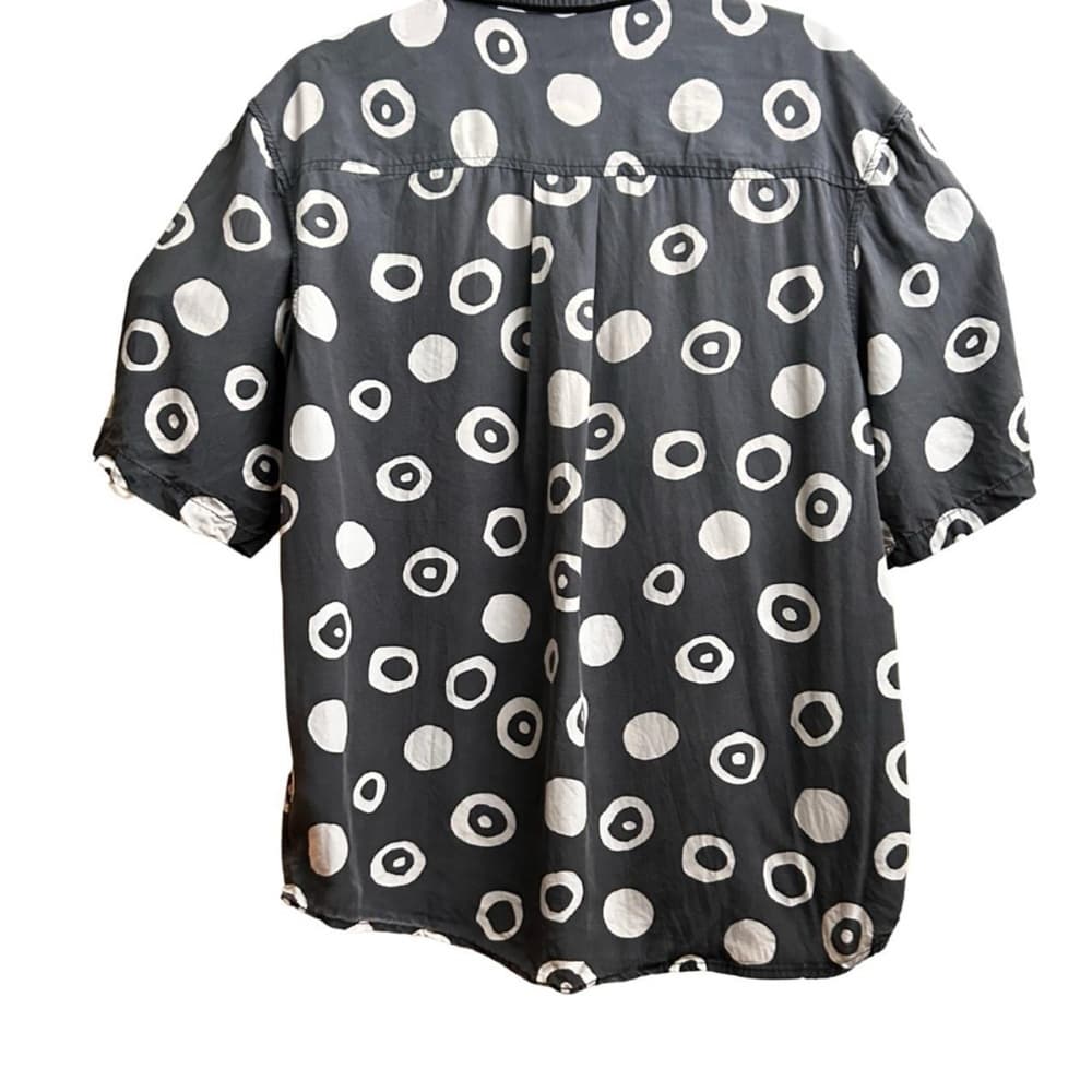 Urban Outfitters || Black Short Sleeve Button Down With White Print || Size S - Thumbnail 3
