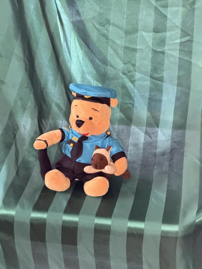 Disney Store Mini Bean Bag Policeman Pooh (Late90s Release)