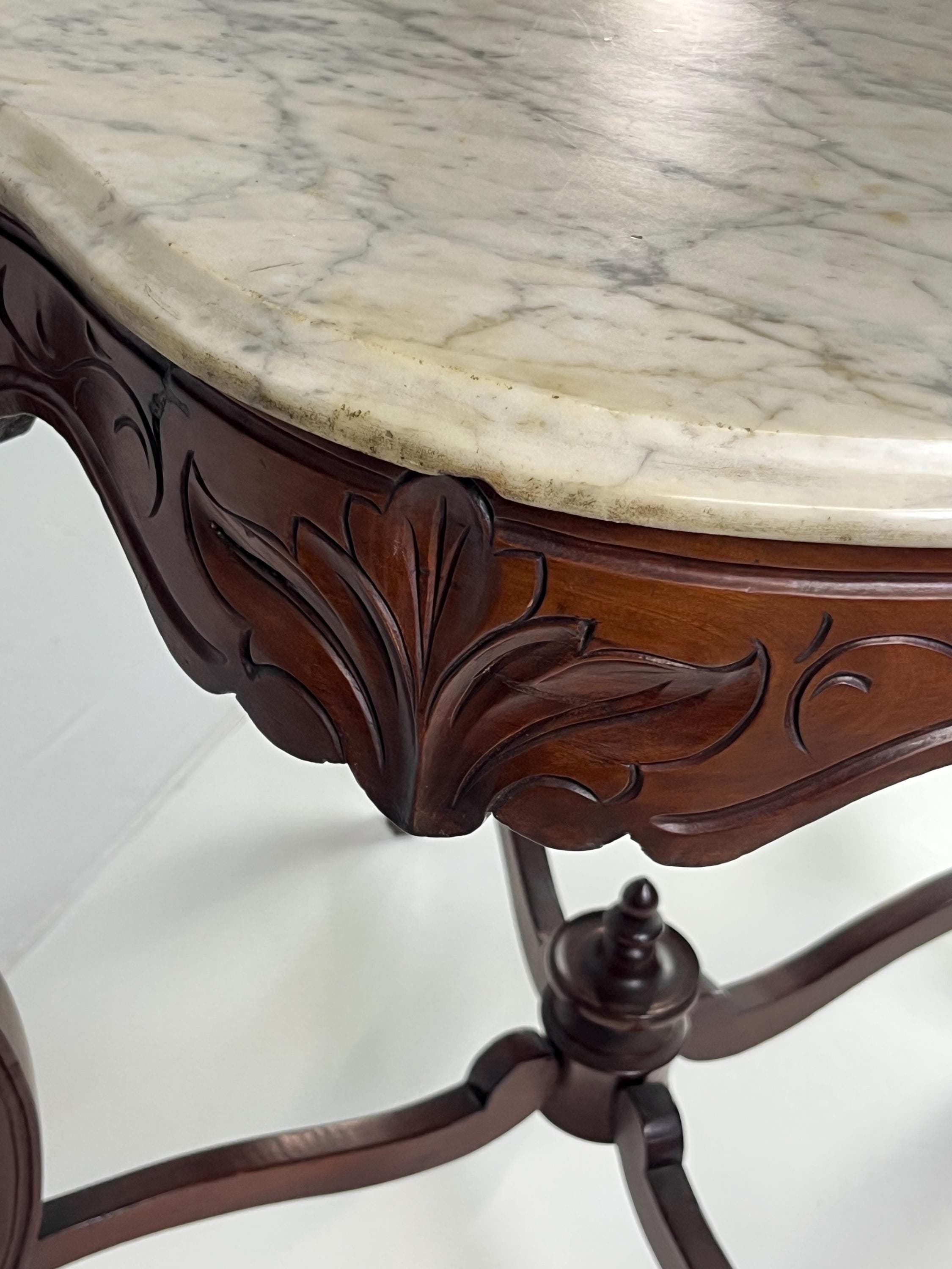 Victorian Rococo Revival Carved Walnut & Marble Top Parlor Table - Thumbnail 16