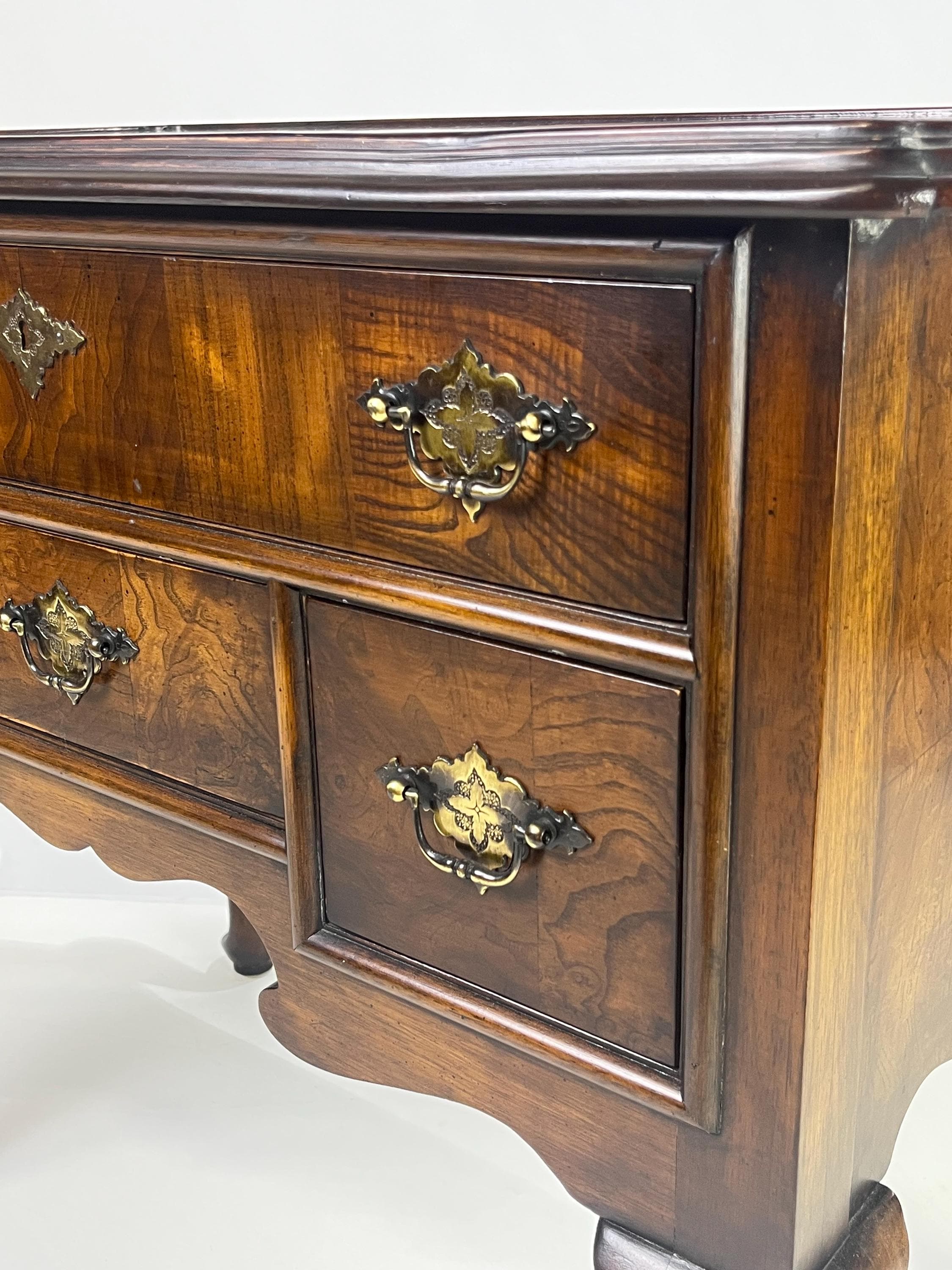 Vintage Hekman Queen Anne Style Walnut Burl Lowboy Dressing Table / Side Accent Chest - Thumbnail 9