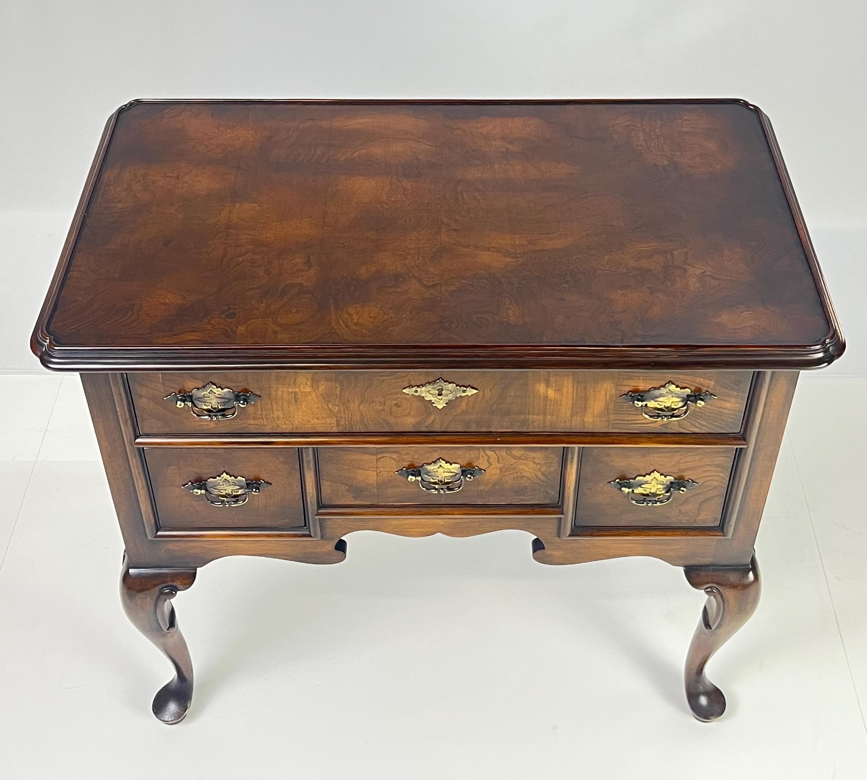 Vintage Hekman Queen Anne Style Walnut Burl Lowboy Dressing Table / Side Accent Chest - Thumbnail 4