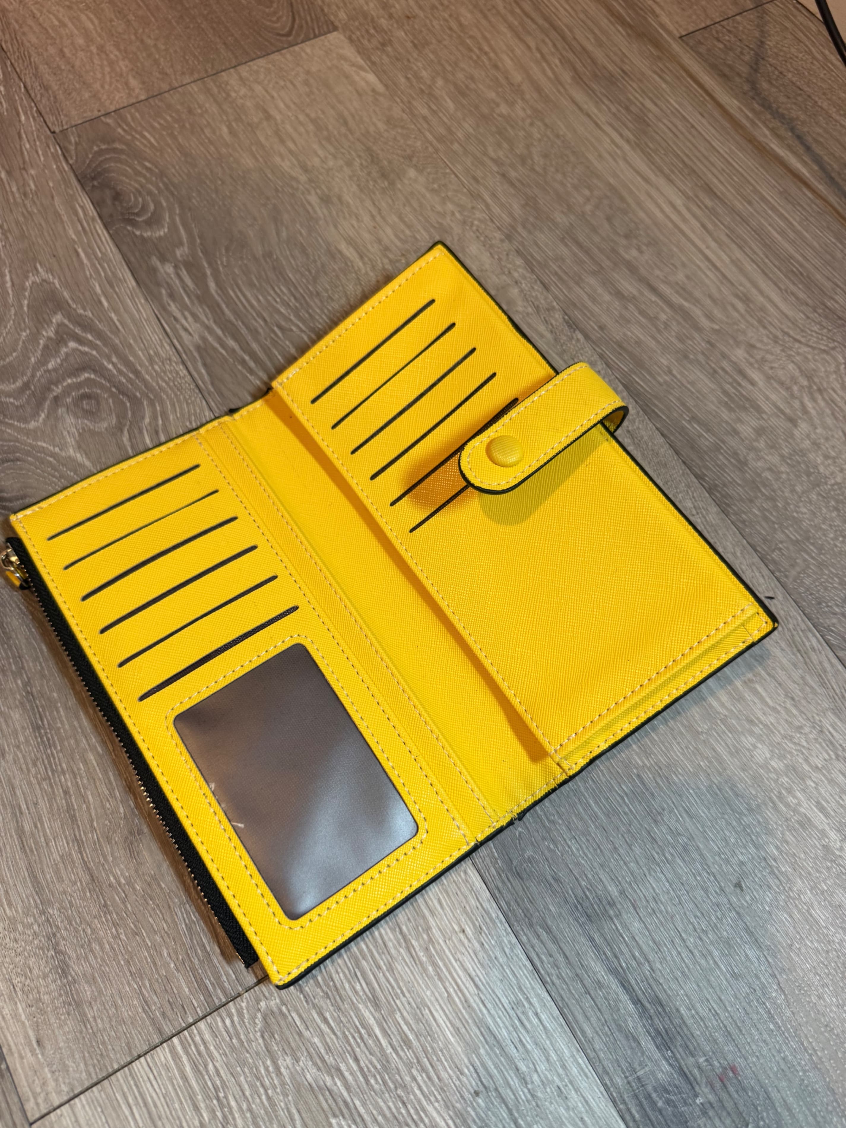 Yellow Snap Closure Wallet with Card Slots - Thumbnail 2