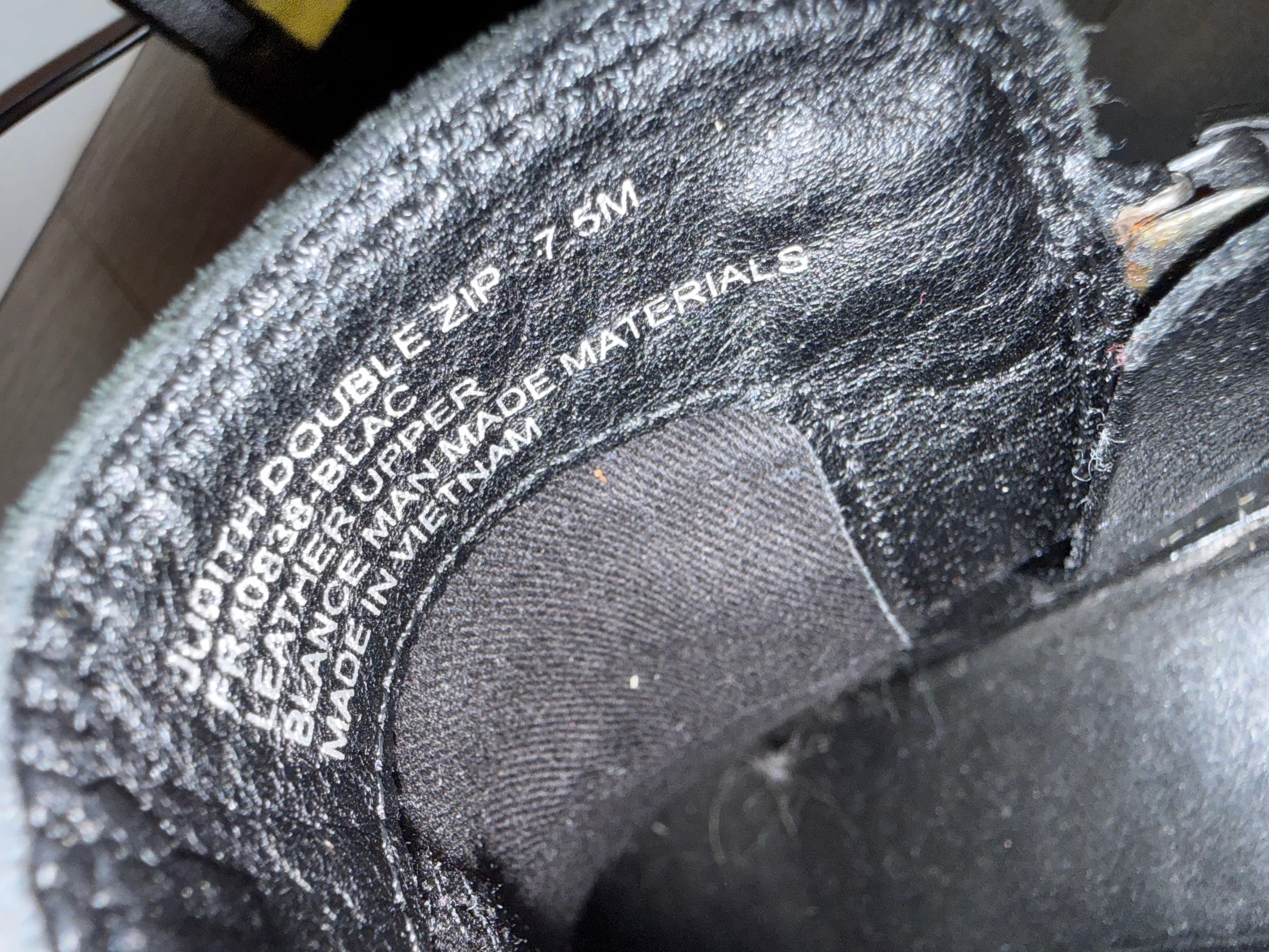 Black Leather Ankle Boots with Side Zipper - Thumbnail 3