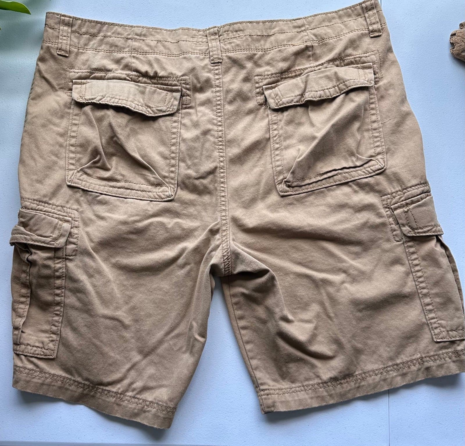 Men’s Unionbay Cargo shorts Sz 40 - Thumbnail 4
