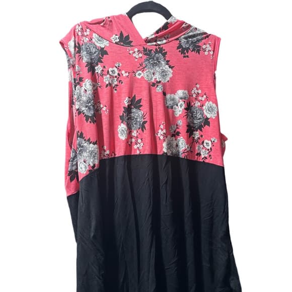 EUC Sew in Love Floral Pink and Black Sleeveless Hoodie - Thumbnail 4