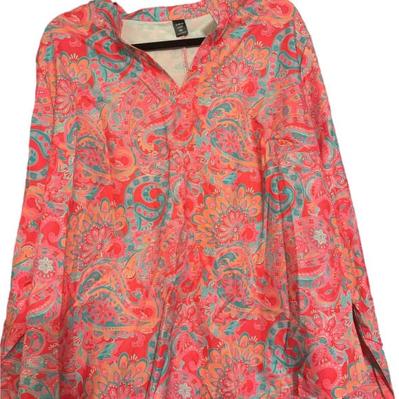 NWOT SHEIN 3XL Vibrant Paisley Women's Top - Thumbnail 3
