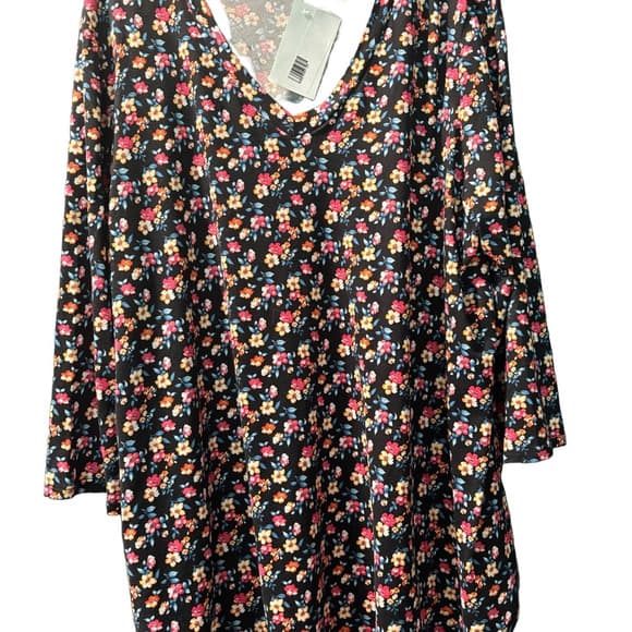 NWT Honeyme Floral Long Sleeve Tee - Black Multicolor - Thumbnail 3