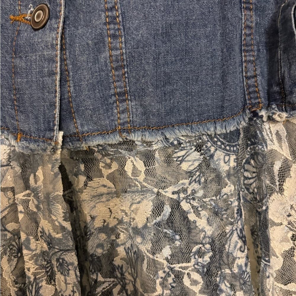 NWOT Origami Stylish Denim Blue and Cream Lace Top/Dress