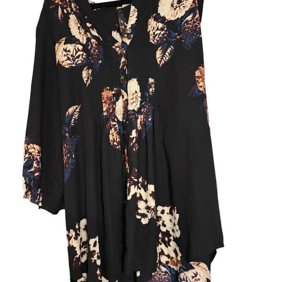 EUC Melissa McCarthy Black Floral Tunic Blouse 2x - Thumbnail 5
