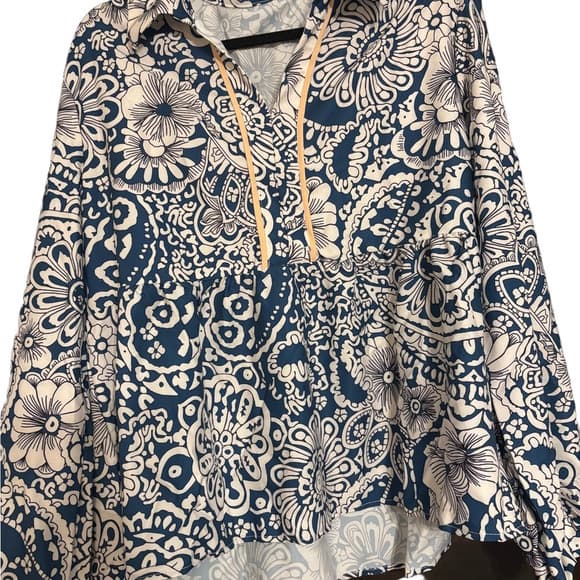 NWOT Shein Floral Blue and White Blouse 3x - Thumbnail 2