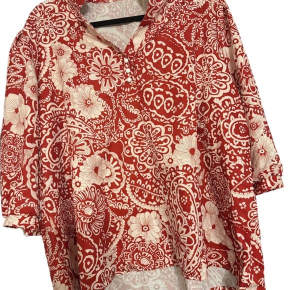 NWOT Shein 3XL Floral Red Women's Top - Thumbnail 2