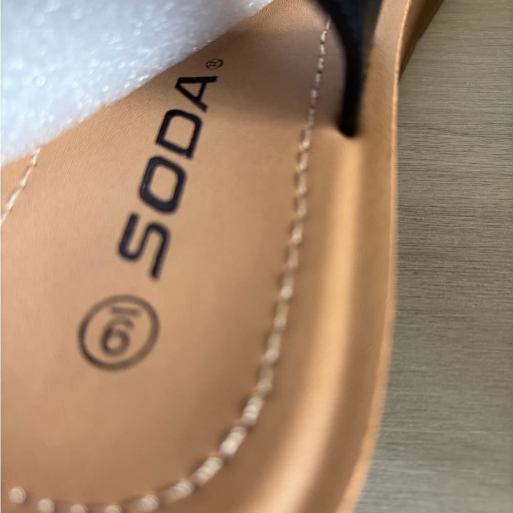 Brand New!! Soda Black Strappy Sandals - Thumbnail 5
