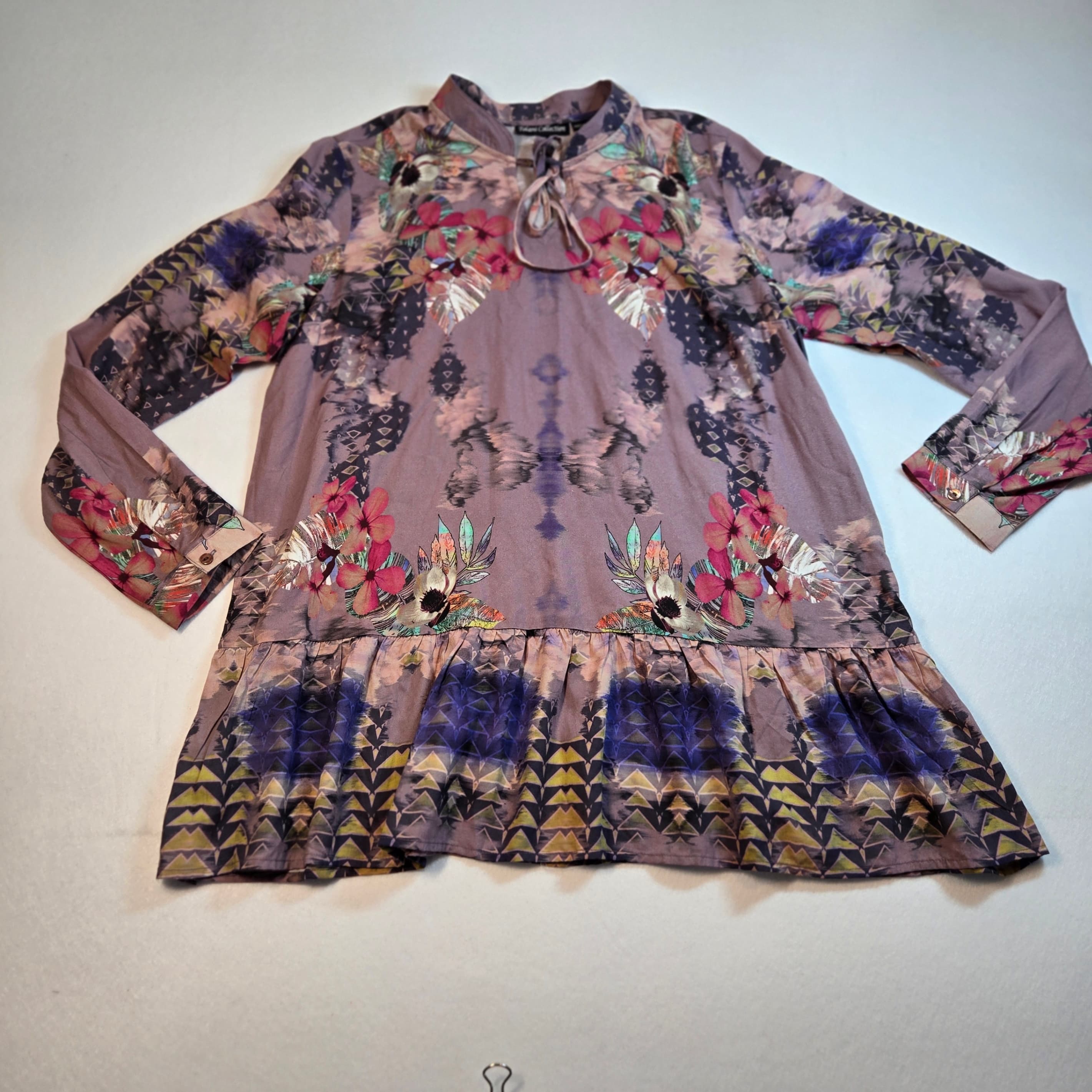 Floral Long Sleeve Top Medium - Thumbnail 3