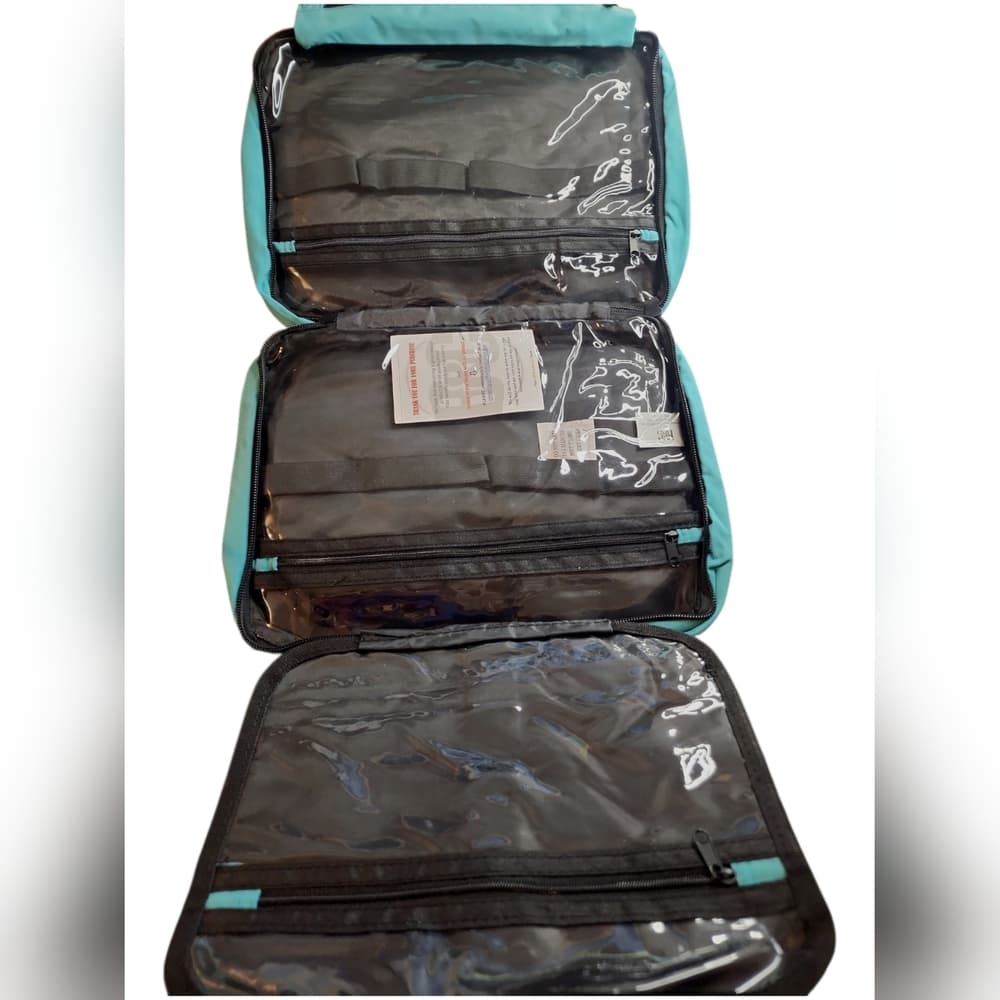Bang & Carsen Blue Quilted Cosmetic/Travel Bag NWT - Thumbnail 2