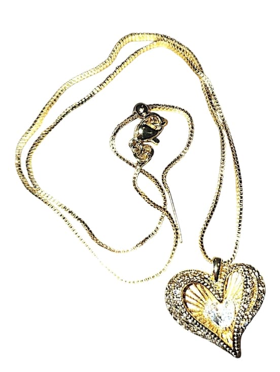 Gold Heart Pendant Necklace - Elegant Women's Jewelry NWOT - Thumbnail 2