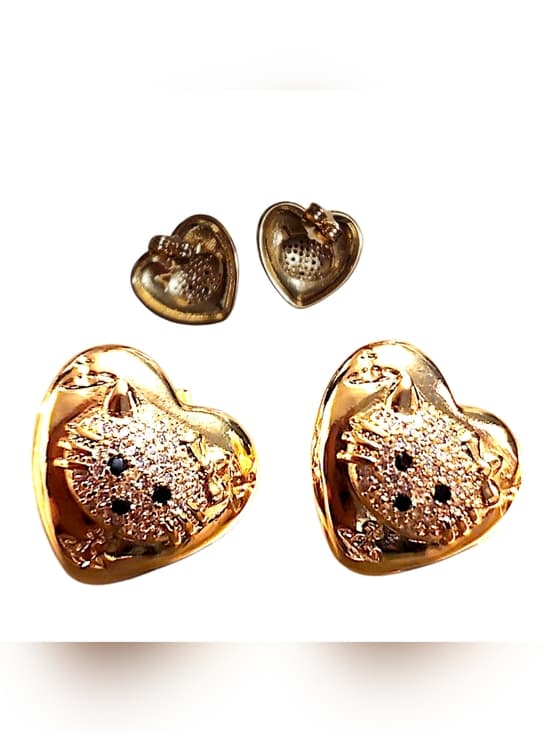 Gold Heart Stud Earrings with Textured Kitty Cat Detail - Women Jewelry NWOT - Thumbnail 2