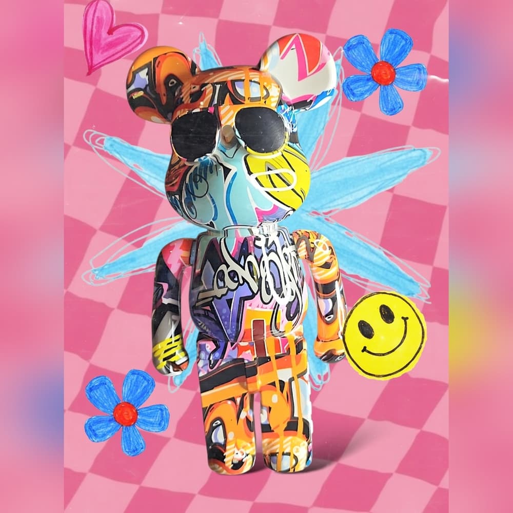 New B5+Wireless Graffiti Bear Speaker