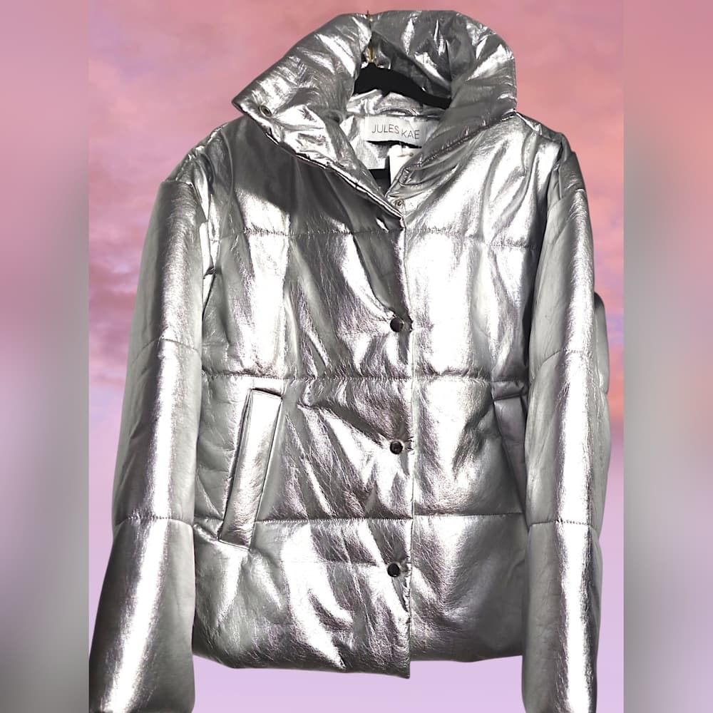 NWT Jules Kae Anastasia Women's Metallic Silver Puffer Jacket Size SMALL - Thumbnail 3