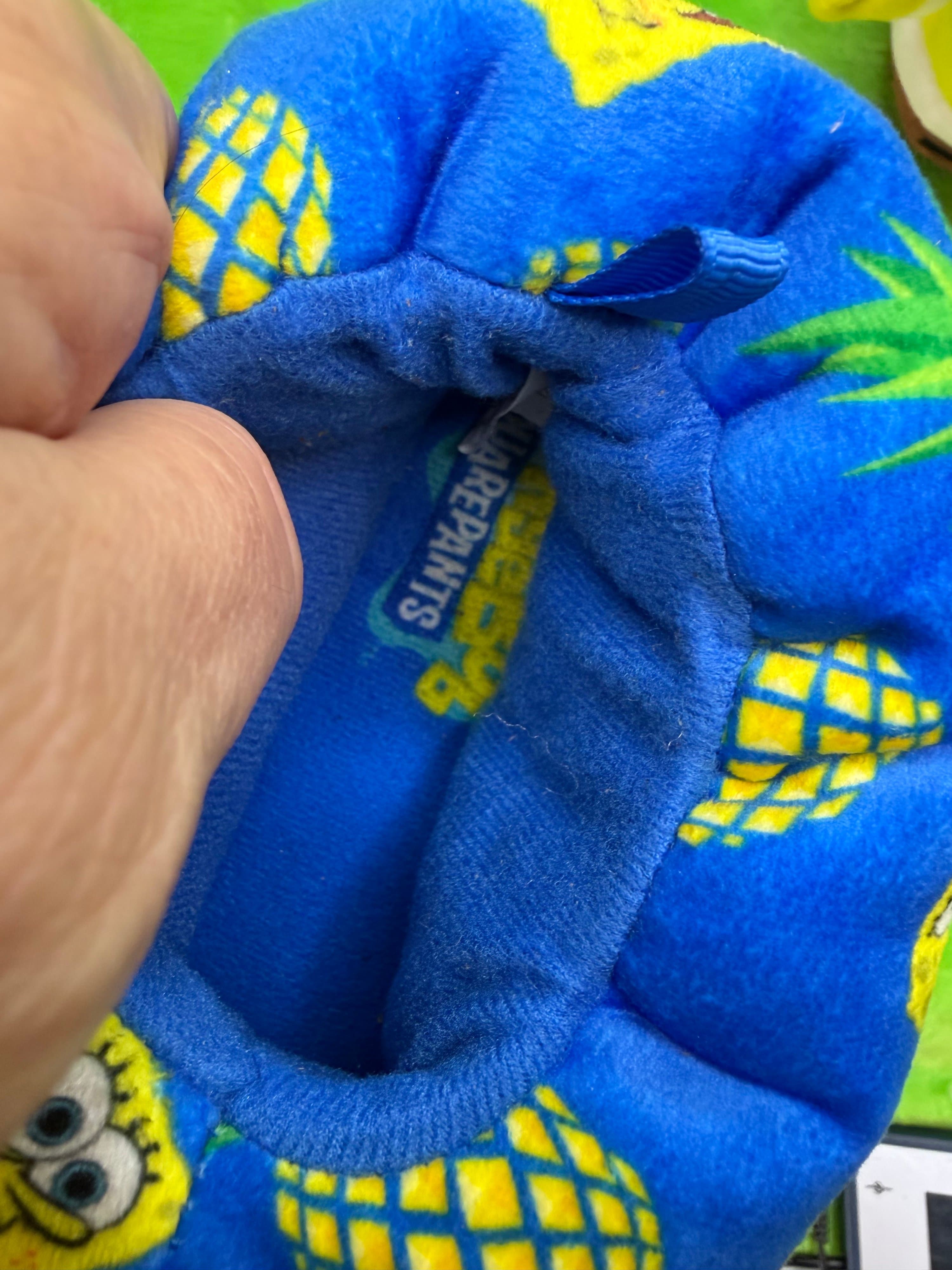 SpongeBob SquarePants 3D Plush Slippers Kids Sz 2-3 Blue Pineapple - Thumbnail 3